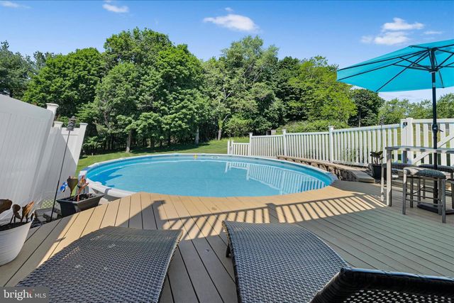 640 MINERSVILLE LLEWELLYN HWY, Pottsville, PA 17901