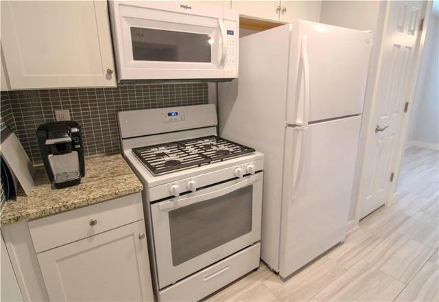 2101 Lemon DR B, Austin, TX 78744