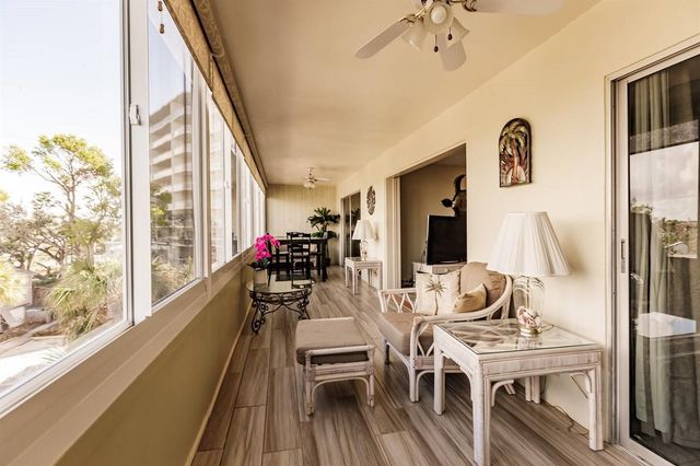 1255 E PEPPERTREE DRIVE 306, Sarasota, FL 34242