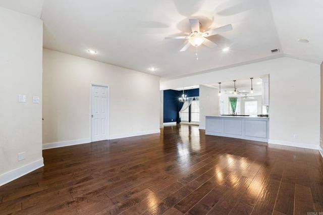 604 Innsbrooke Cove, Jacksonville, AR 72076