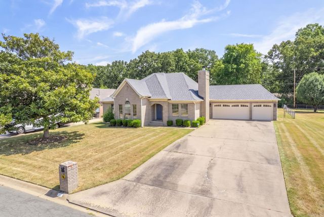604 Innsbrooke Cove, Jacksonville, AR 72076