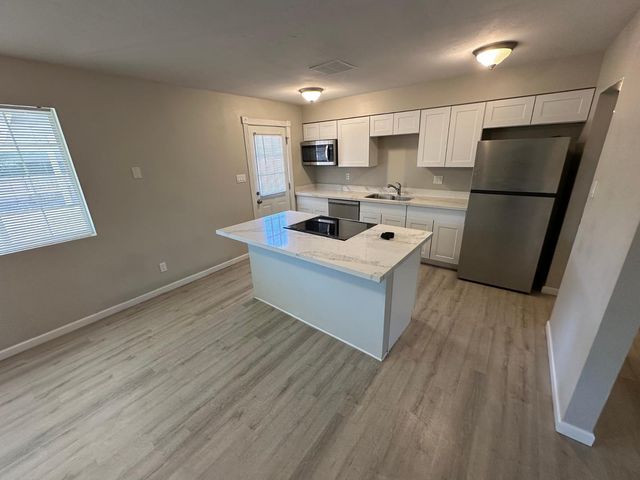 427 E Riviera Drive, Tempe, AZ 85282