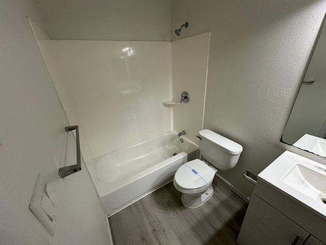 427 E Riviera Drive, Tempe, AZ 85282