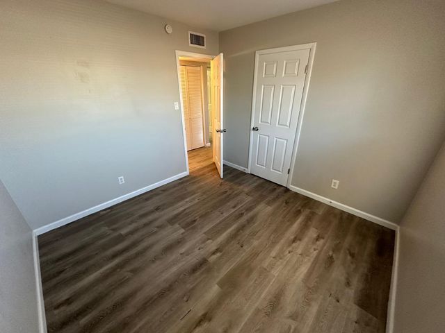 427 E Riviera Drive, Tempe, AZ 85282