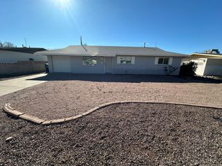 427 E Riviera Drive, Tempe, AZ 85282