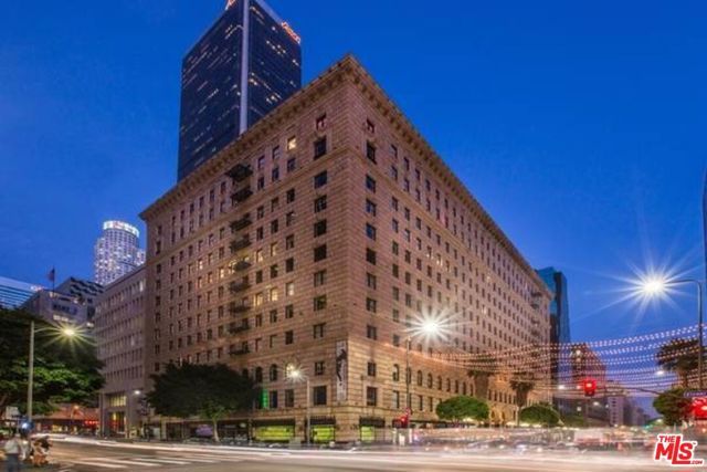 727 W 7th Street 926, Los Angeles, CA 90017