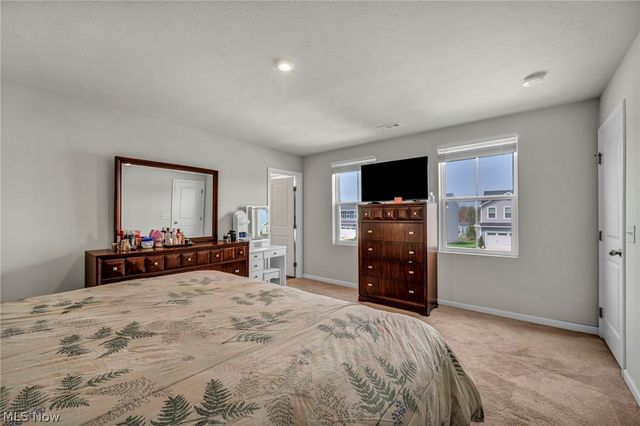 172 Wildflower Drive, Elyria, OH 44035