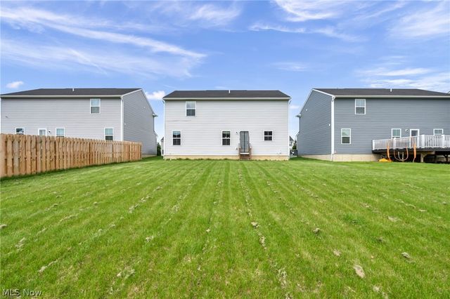 172 Wildflower Drive, Elyria, OH 44035
