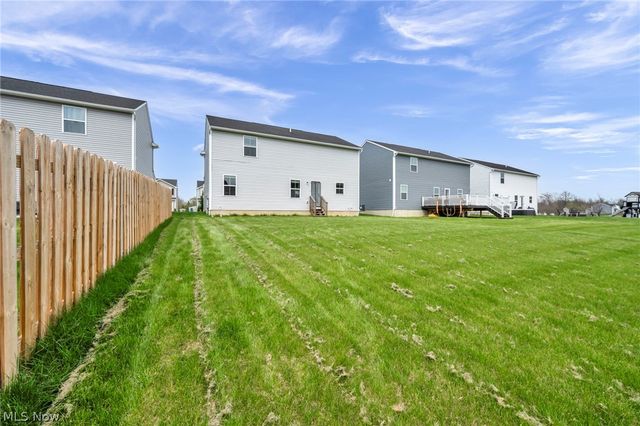 172 Wildflower Drive, Elyria, OH 44035