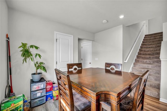 172 Wildflower Drive, Elyria, OH 44035