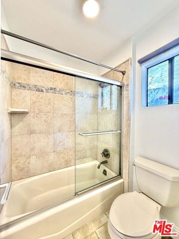 2013 Cyprean Drive, Los Angeles, CA 90046