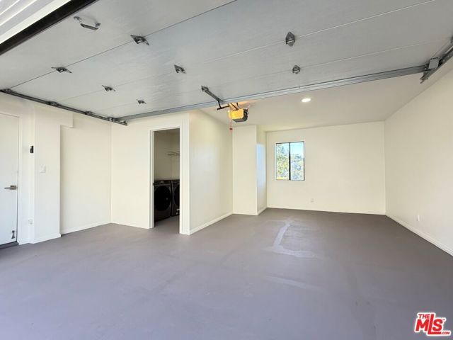 2013 Cyprean Drive, Los Angeles, CA 90046