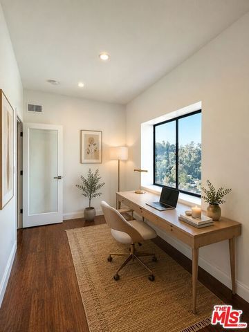 2013 Cyprean Drive, Los Angeles, CA 90046