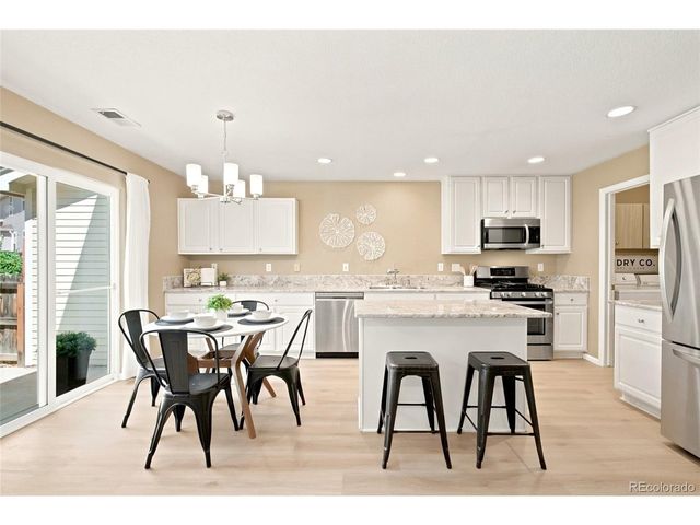5389 S Quatar Cir, Aurora, CO 80015