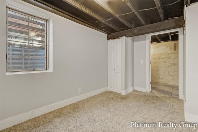 254 W Southern Avenue, Muskegon, MI 49441