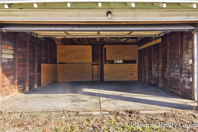 254 W Southern Avenue, Muskegon, MI 49441