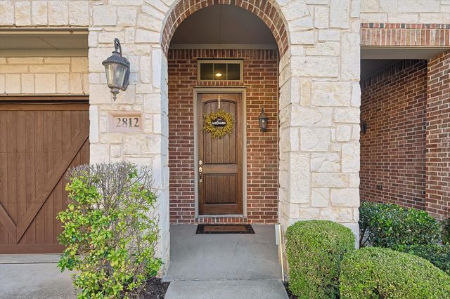 2812 Cedar Elm Drive, Carrollton, TX 75010