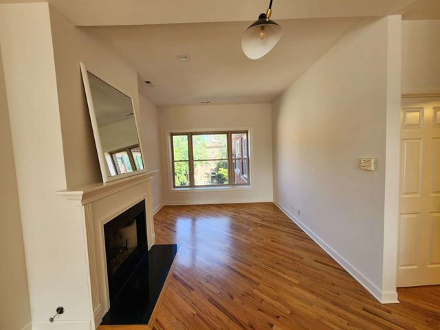 4634 N Racine Avenue 3, Chicago, IL 60640