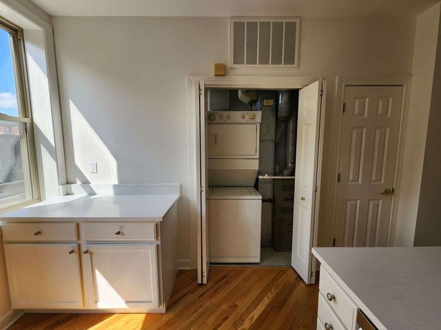 4634 N Racine Avenue 3, Chicago, IL 60640