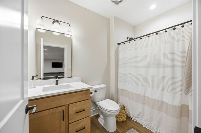 5014 176th Street, Urbandale, IA 50432