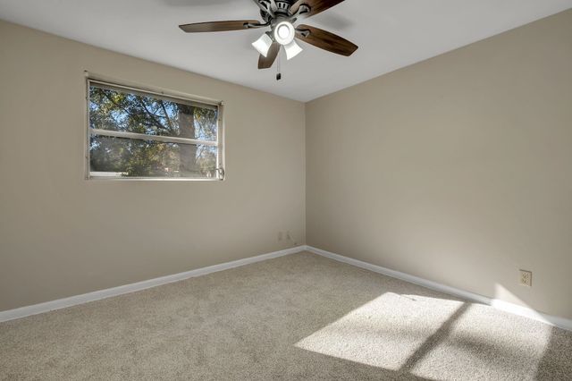 2012 Woodstock Lane, Tallahassee, FL 32303