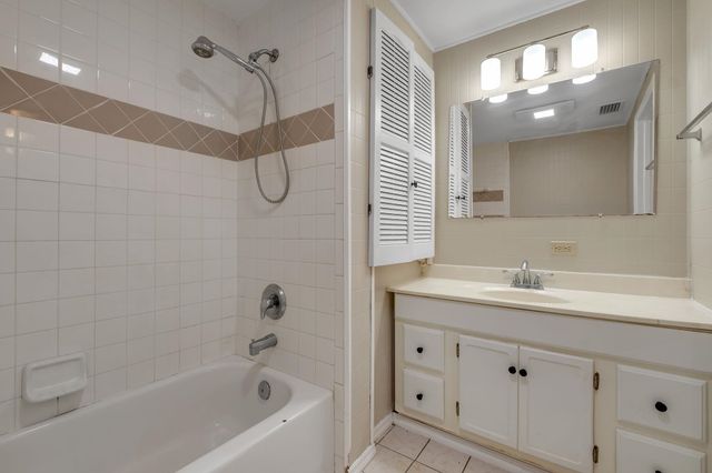 2012 Woodstock Lane, Tallahassee, FL 32303