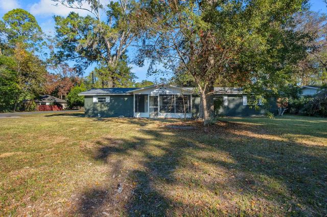 2012 Woodstock Lane, Tallahassee, FL 32303