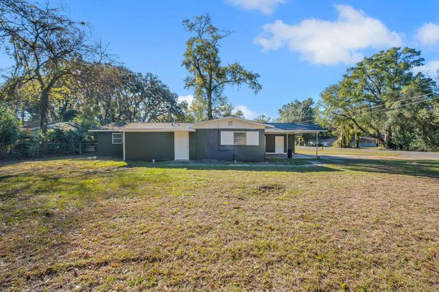 2012 Woodstock Lane, Tallahassee, FL 32303