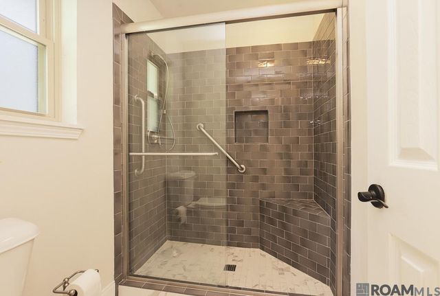 29398 Magnolia Dr, Walker, LA 70785