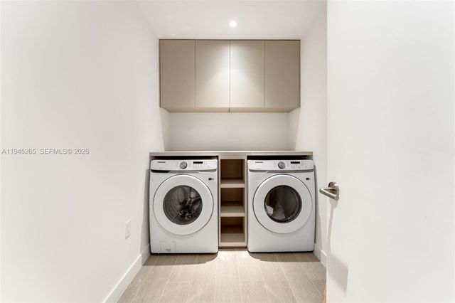 500 Alton Rd 2105, Miami Beach, FL 33139