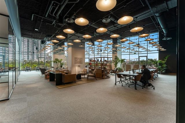 500 Alton Rd 2105, Miami Beach, FL 33139