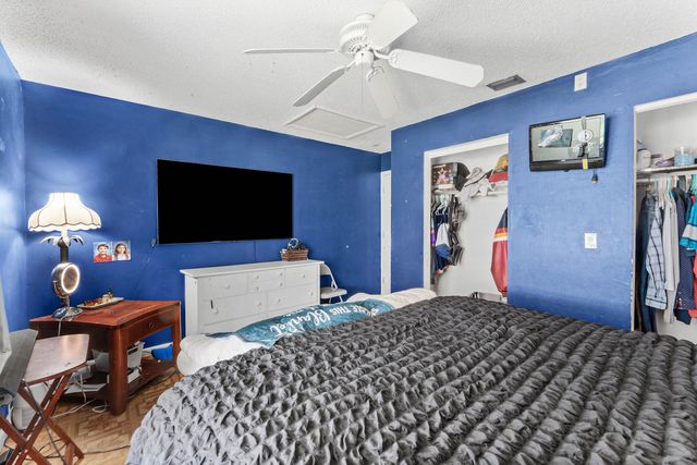 4301 Lakewood Road, Lake Worth, FL 33461