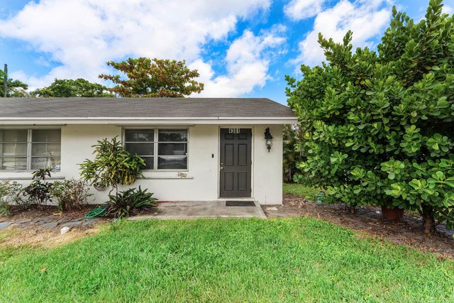 4301 Lakewood Road, Lake Worth, FL 33461