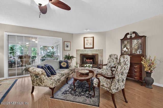12024 ARBOR LAKE Drive, Jacksonville, FL 32225