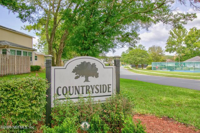 12024 ARBOR LAKE Drive, Jacksonville, FL 32225