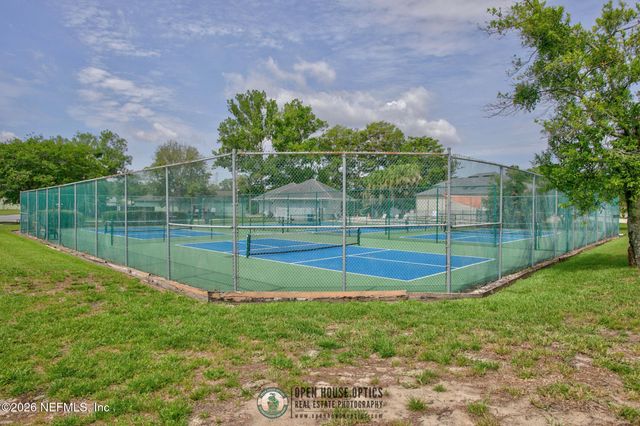 12024 ARBOR LAKE Drive, Jacksonville, FL 32225