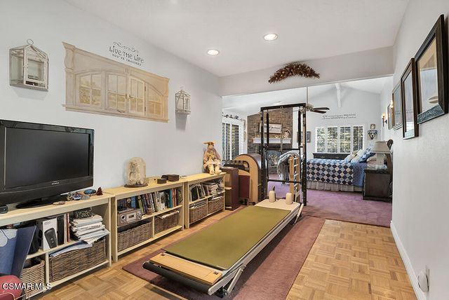 1278 Rambling Road, Simi Valley, CA 93065