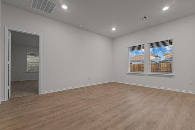 6537 Shoreline Lane, Princeton, TX 75407