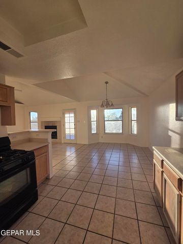 7051 CROWN RIDGE Drive, El Paso, TX 79912