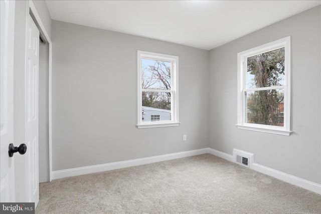 109 S HURON DR, Oxon Hill, MD 20745