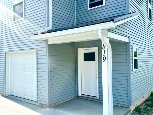 819 N Grant Street, Gas City, IN 46933