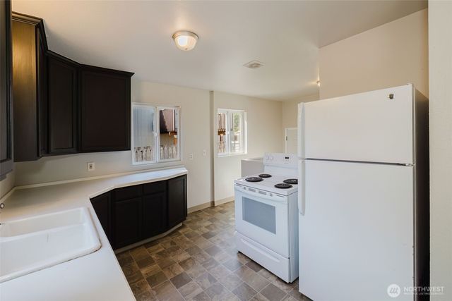 1141 West Avenue, Port Orchard, WA 98366