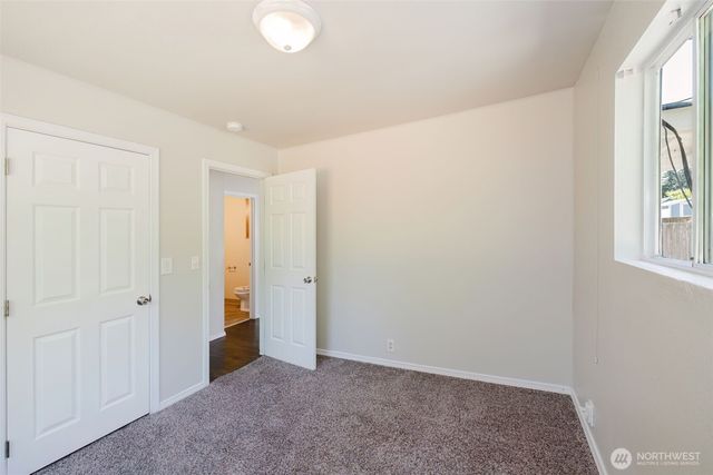 1141 West Avenue, Port Orchard, WA 98366