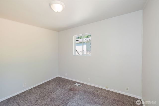 1141 West Avenue, Port Orchard, WA 98366