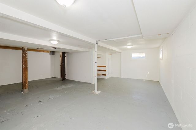 1141 West Avenue, Port Orchard, WA 98366