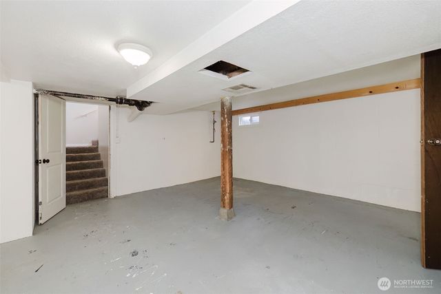 1141 West Avenue, Port Orchard, WA 98366