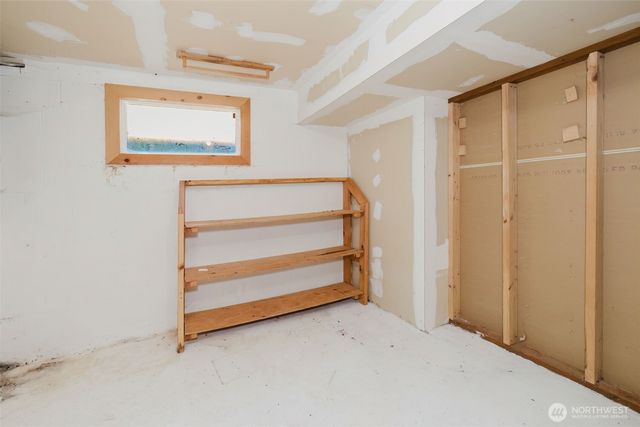 1141 West Avenue, Port Orchard, WA 98366