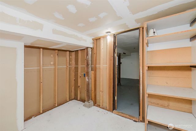 1141 West Avenue, Port Orchard, WA 98366