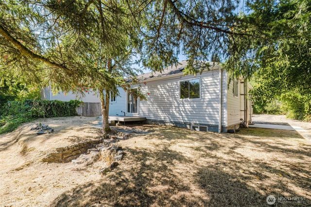 1141 West Avenue, Port Orchard, WA 98366