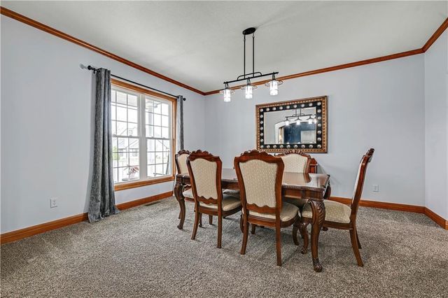 207 Saponi Lane, Lake Winnebago, MO 64034